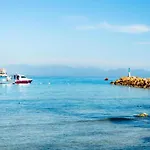 In La Escala Near Beaches & Pools