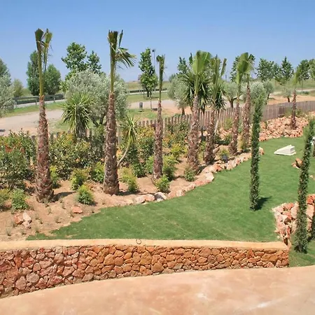 Apartamento In La Escala Near Beaches & Pools *