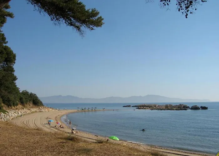 In La Escala Near Beaches & Pools Apartamento *